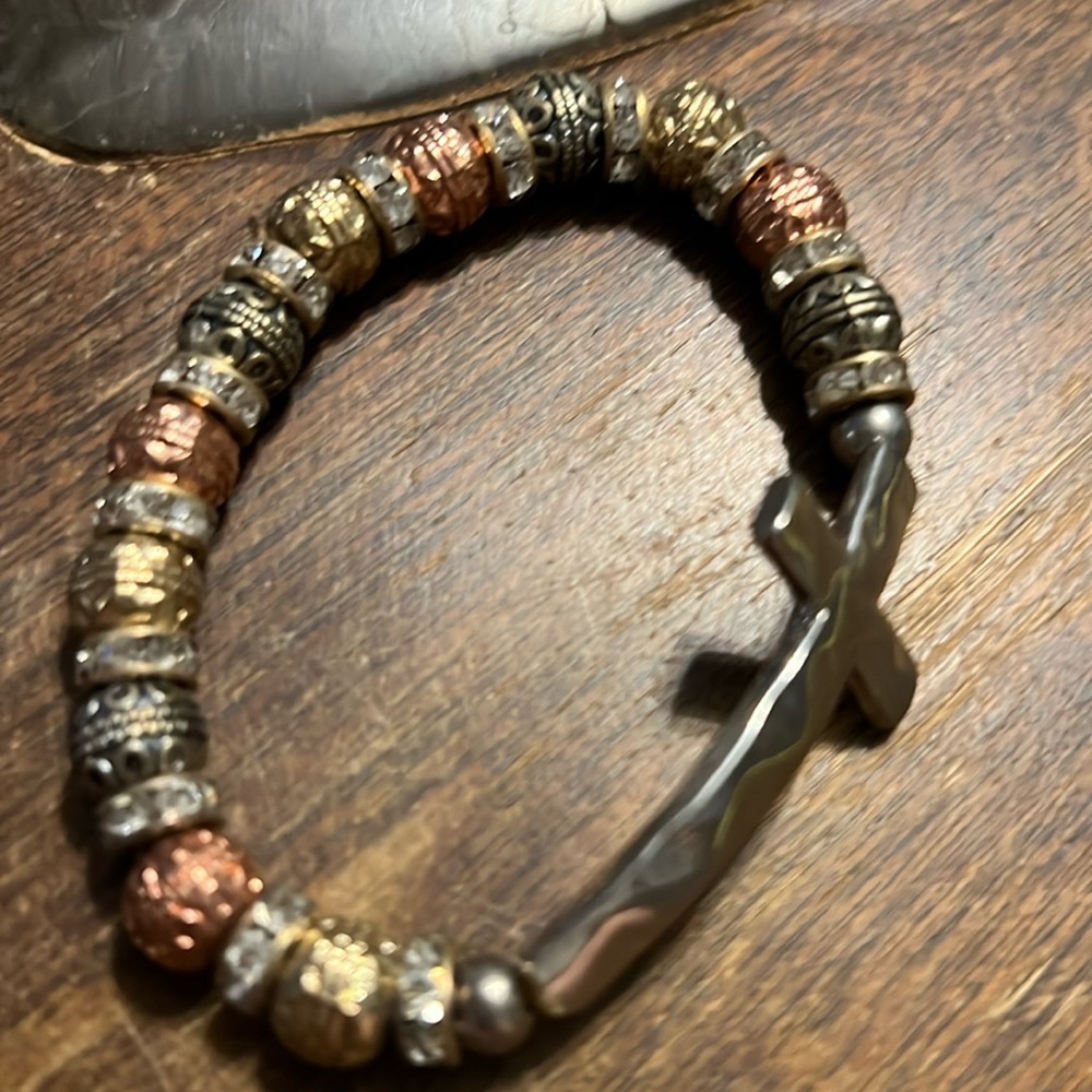 Bracelet with cross